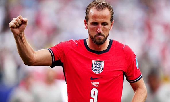 Harry Kane là 'tiền đạo vĩ đại nhất mà bóng đá Anh từng sản sinh'