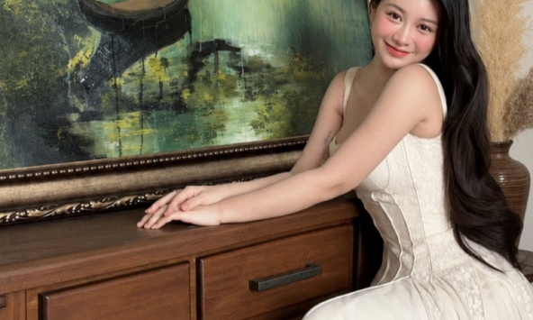 'Show trình' cực đỉnh, họa sĩ Minh Thư chứng minh tài năng hội họa ấn tượng