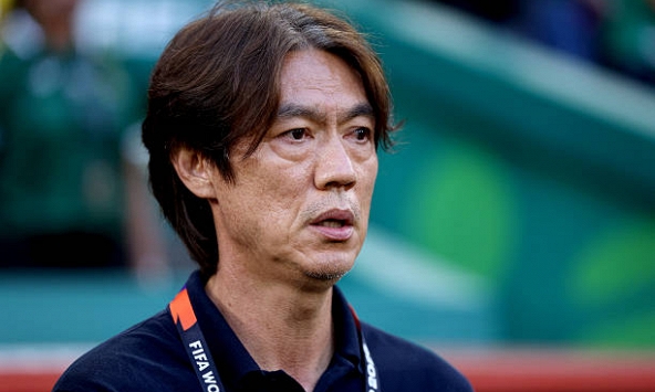 HLV ĐT Hàn Quốc xin từ chức sau thảm bại ở World Cup 