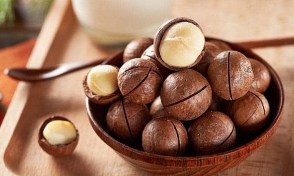 Loại hạt được ví là 'siêu thực phẩm' cho não bộ: Chỉ vài hạt mỗi ngày cũng có thể ngăn ngừa chứng mất trí nhớ ngay cả ở tuổi 90