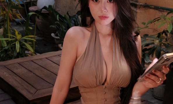Học ngay công thức 'viral' của cô nàng hot girl quyến rũ, để tạo màu ảnh siêu xinh cho hội chị em mùa hè này