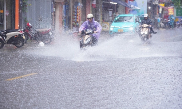 Miền Bắc sắp đón mưa to nhiều ngày liên tiếp