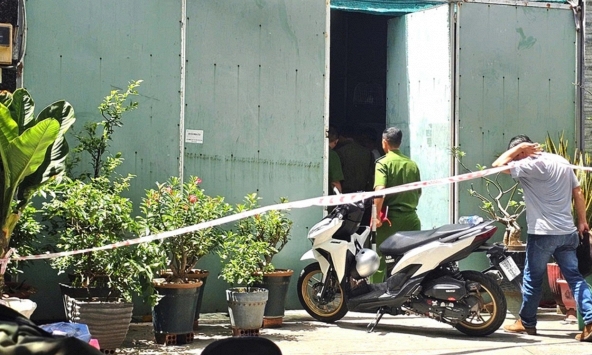 TP.HCM: Chồng đăng ảnh thi thể vợ lên mạng rồi đến công an đầu thú