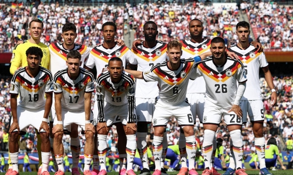 World Cup 2026 và nước cờ của RIMOWA – Khi chiếc vali của 'cỗ xe tăng Đức' trở thành biểu tượng đẳng cấp toàn cầu