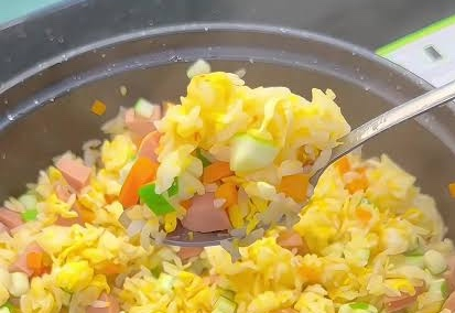 Ăn 1 bát cơm rang, người đàn ông 50 tuổi suy gan, suy thận, tính mạng “lành ít dữ nhiều”