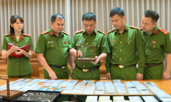 Công an Thanh Hóa triệt phá đường dây buôn lậu kim cương xuyên quốc gia: Thu giữ 1.100 viên kim cương