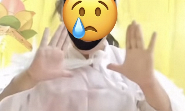 Hoang mang clip trẻ em quay video nhảy đu trend trong đám tang, điều gì đang diễn ra trên TikTok?