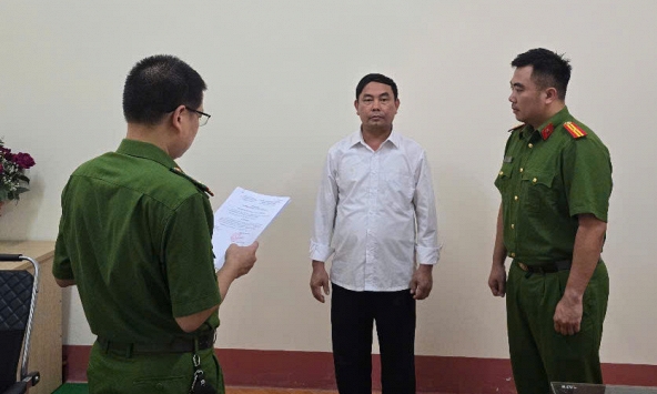 Ra quyết định khởi tố quản lý nghĩa trang Chu Ngọc Bắc SN 1969