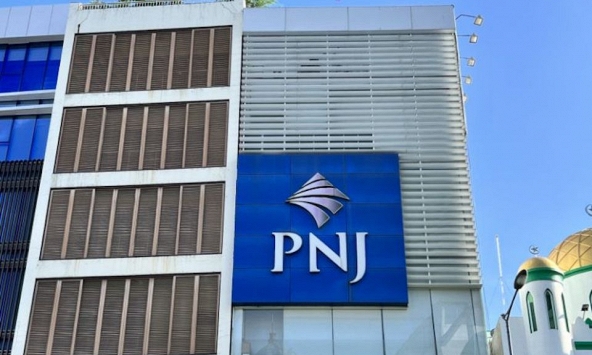 Biến cố kim cương lậu: Vốn hóa PNJ 'bốc hơi' hơn 4.300 tỷ đồng, cổ phiếu liên tục bị bán tháo