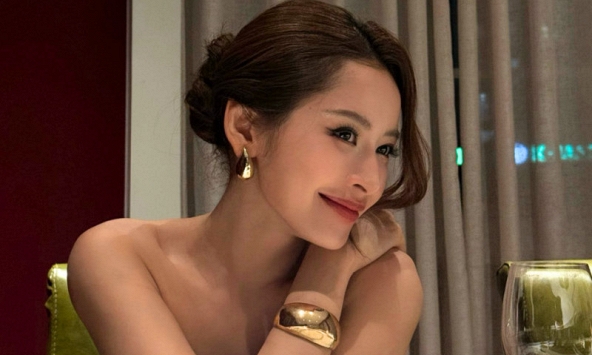 Đừng đứng cạnh Chi Pu!
