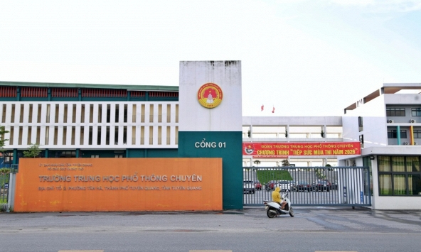 Kiểm tra học bạ của tất cả học sinh đạt điểm 10 môn Toán tại Tuyên Quang