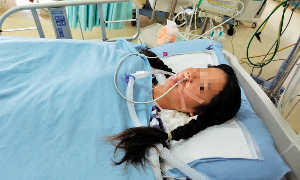Nữ sinh 15 tuổi tử vong vì ung thư đại trực tràng, bác sĩ nghe xong thực đơn hàng ngày thốt lên: Ruột bằng sắt cũng bệnh!