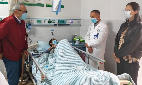 Gia đình 3 người lần lượt mắc ung thư, bác sĩ chú ý đến 1 món ăn xuất hiện gần như mỗi ngày: 'Đừng nghĩ càng ăn nhiều càng bổ'