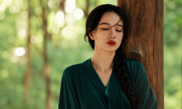 Những chiếc 'bánh vẽ' tuổi trung niên: Mang tiếng làm sếp quản lý nhưng lương lậu dậm chân, áp lực hai đầu ép xuống