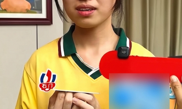 Nữ sinh học giỏi suy sụp vì làm bài thi ĐH quá tệ, đến lúc có điểm, cả nhà không tin nổi vào mắt mình: Sao lạ lùng thế này?