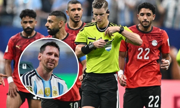 Trọng tài bị đâm đơn kiện với cáo buộc “thiên vị Messi” là ai?