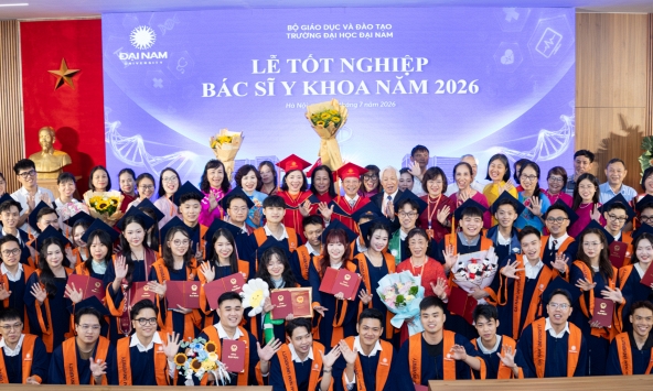 Lời dặn của Trưởng khoa Y Trường ĐH Đại Nam tới khóa Bác sĩ Y khoa đầu tiên: 'Người thầy thuốc trước hết phải là một con người tử tế'
