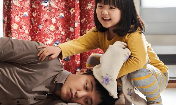 6 bằng chứng cho thấy con rất yêu bạn, chỉ cần trúng 3 điều, bạn đã là phụ huynh hạnh phúc nhất thế giới