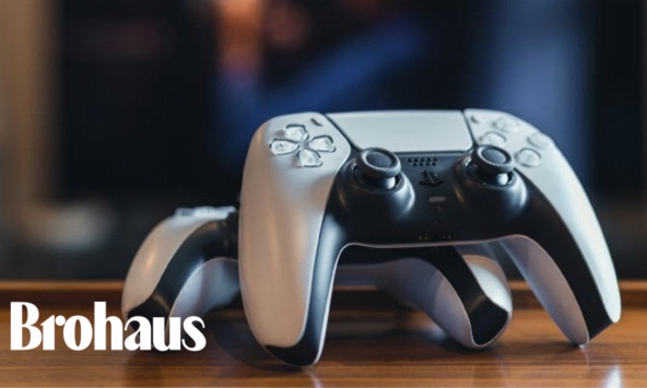 Máy chơi game đắt tiền bám bụi: Dấu hiệu của những gã đàn ông vung tiền mua lại tuổi trẻ