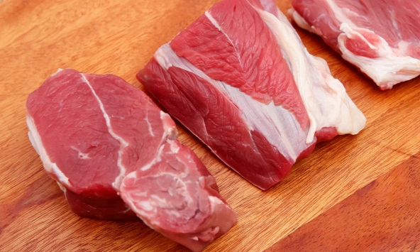 4 phần thịt bò đi chợ nên mua