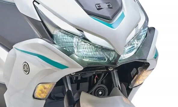 Xe tay ga điện thể thao Yamaha ra mắt, một lần sạc chạy 117 km