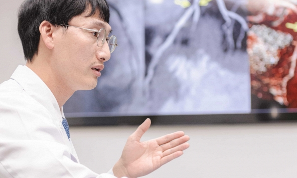 Quyết định đột phá trong phòng mổ, cứu bệnh nhân lóc tách động mạch chủ cận kề 'cửa tử'