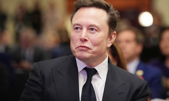 Elon Musk nói yêu nhân loại nhưng ghét từ thiện: Rất dễ để vung tiền nhằm tạo ra vỏ bọc tốt đẹp nhưng rất khó để cho đi