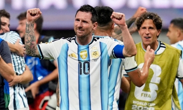 Hơn 5 triệu người ký đơn đòi loại Argentina khỏi World Cup, Messi tiếp tục là tâm điểm tranh cãi