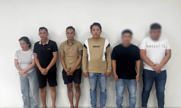Công an triệu tập Nguyễn Thị Thùy Duyên SN 1994 và chồng để điều tra về số tiền giao dịch 8 tỷ đồng