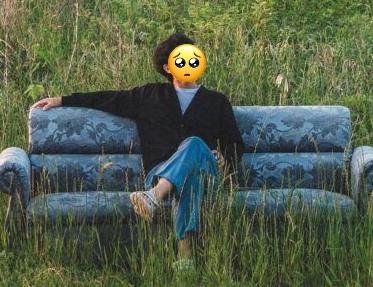 Nam ca sĩ vừa qua đời đột ngột, 1 câu hát vu vơ vận vào đời khiến bạn gái anh cũng không tin nổi 