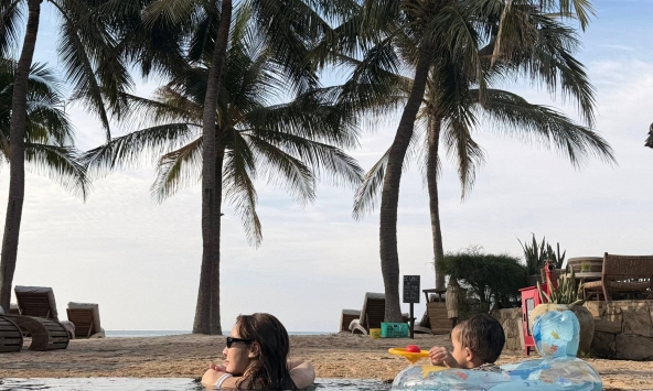 Yêu 5 năm không cưới, mỹ nhân chia tay “chốt” lẹ Hồng Hài Nhi kém 9 tuổi, giấu kín chuyện mang thai