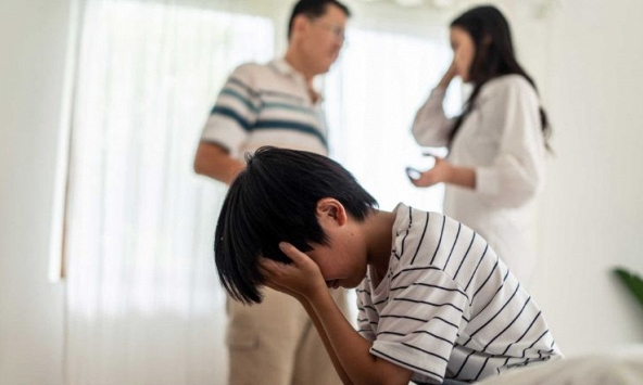 Cha mẹ đang thực sự yêu thương con, hay chỉ đang thỏa mãn 'ham muốn kiểm soát' của chính mình?
