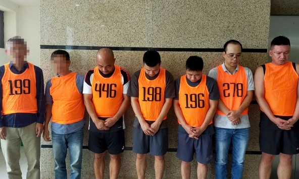 Công an điều tra tài khoản có hạn mức tới 10.000 USD, bắt giữ Đinh Viết Hoàng và Huỳnh Tấn Tài