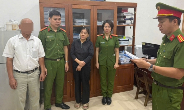 Thi hành lệnh bắt tạm giam Nguyễn Thị Thanh Thảo SN 1978