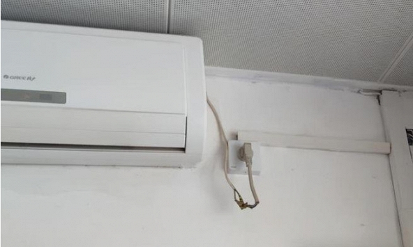 Lời khuyên cho những gia đình đang dùng tủ lạnh, máy giặt, điều hòa cũ: 4 dấu hiệu cho thấy thiết bị điện đang biến thành 'bom hẹn giờ',