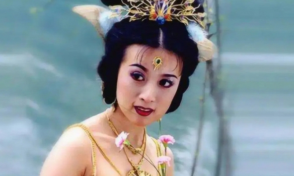 Nữ diễn viên Tây Du Ký ai cũng quen mắt khóc thét khi bố trúng bẫy 'hợp đồng kỳ nghỉ'