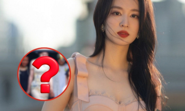 Bức ảnh gợi cảm khiến Vương Sở Nhiên bị chê thô tục