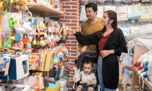 Chẳng phải đâu xa, các mẹ thời nay nuôi con nhàn hơn nhiều so với 10 năm trước