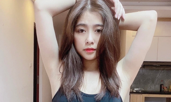 Không nhận ra nữ streamer 'vạ miệng' ngày ấy: Từng kiếm nửa tỷ trong một năm, giờ yên bề gia thất bên gia đình nhỏ