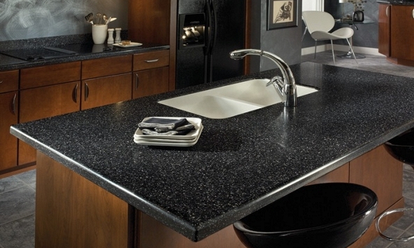 Vì sao ngày càng nhiều gia đình không còn chọn mặt bếp đá granite? 2 loại vật liệu đang dần trở thành xu hướng mới
