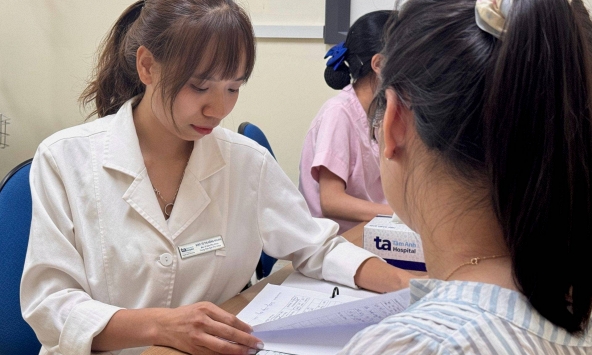Bác sĩ sản phụ khoa: Bơm sữa đậu nành vào vùng kín, người phụ nữ có thể bị ảnh hưởng về sinh sản
