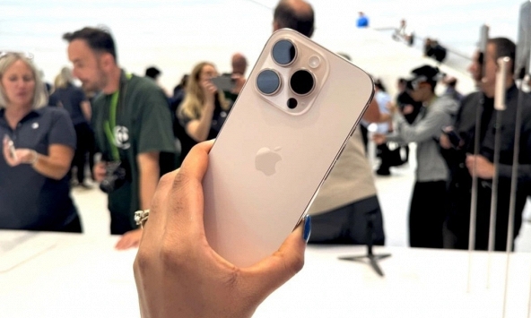 Chiếc iPhone đáng mua hơn cả iPhone 17 Pro Max