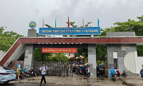Được 3 điểm/môn vẫn đỗ lớp 10 trường Chuyên: Hiệu trưởng nói lý do 