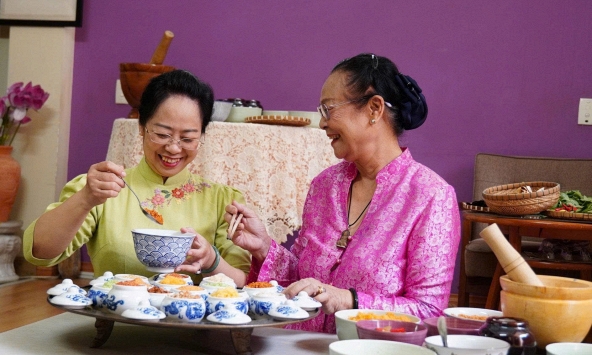 Khi căn bếp Việt trở thành nơi “giải mã” dinh dưỡng khoa học