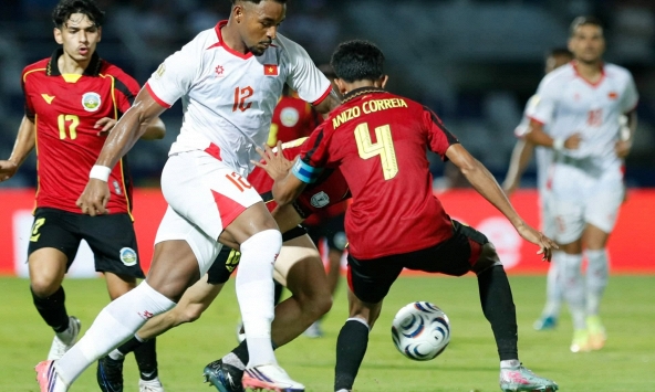 Lần đầu tiên trong lịch sử ASEAN Cup áp dụng luật gắt như World Cup: Che miệng tranh cãi có thể nhận ngay thẻ đỏ!