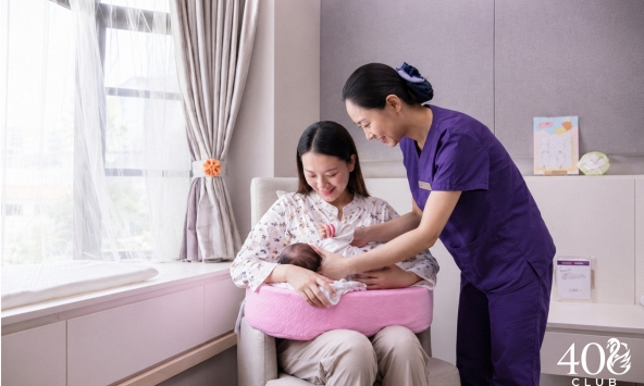 Thôi nhũ sư, nghề 'hái ra tiền' dành cho các chị em trung niên: Thù lao gần 100 triệu/tháng, càng có kinh nghiệm thì thu nhập càng cao 