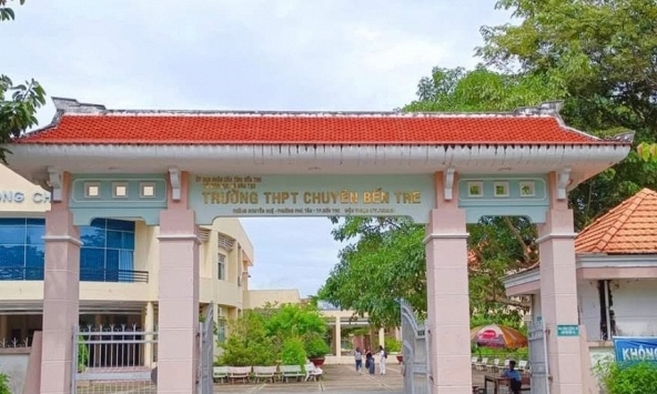Thí sinh chỉ đạt 2,25 điểm vẫn vào trường chuyên