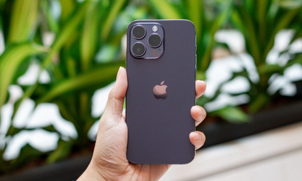 3 chiếc iPhone cũ đang giảm giá mạnh nhất hiện nay