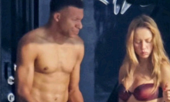 Lộ ảnh Mbappe khoe body cuồn cuộn tình tứ bên mỹ nhân Tây Ban Nha Ester Exposito trên du thuyền