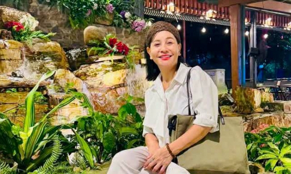 Nữ nghệ sĩ Việt U60 nhiều lần đổ vỡ tình cảm: 'Sợ nhất sống cạnh một người mà vẫn thấy cô đơn'